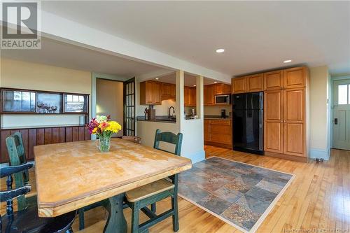 729 Manawagonish Road, Saint John, NB - Indoor Photo Showing Dining Room