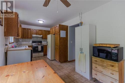 5679 Highway 17, Serpent River, ON - Indoor Photo Showing Kitchen