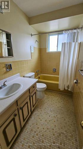 Main - 3091 Rymal Road, Mississauga, ON - Indoor Photo Showing Bathroom