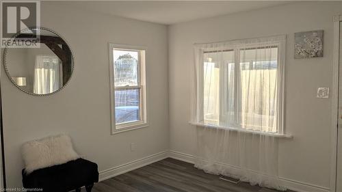 590 Woodward Avenue, Hamilton, ON - Indoor Photo Showing Other Room