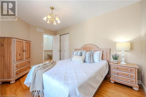 7 Whitetail Court, Guelph, ON - Indoor Photo Showing Bedroom