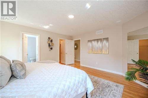 7 Whitetail Court, Guelph, ON - Indoor Photo Showing Bedroom