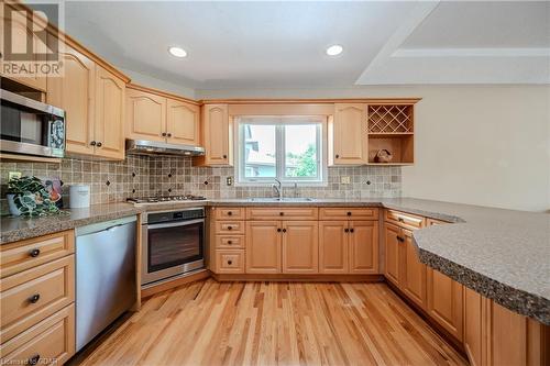 7 Whitetail Court, Guelph, ON - Indoor Photo Showing Kitchen With Double Sink