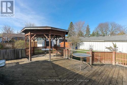 329 Regal Drive, London, ON - Outdoor With Deck Patio Veranda