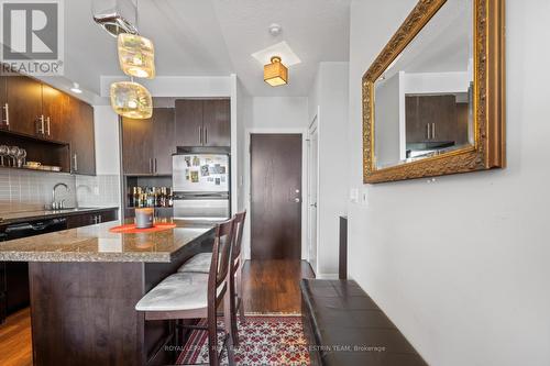 3410 - 120 Homewood Avenue, Toronto, ON - Indoor Photo Showing Kitchen With Upgraded Kitchen