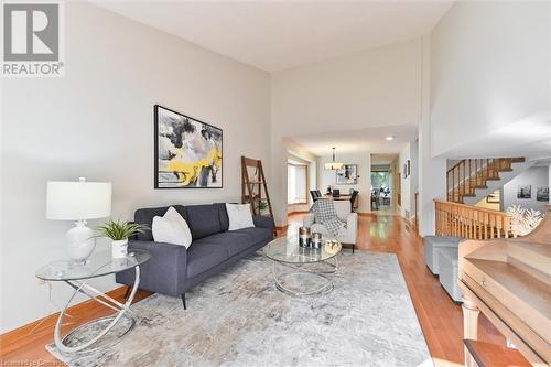 2368 Folkway Drive, Mississauga, ON - Indoor Photo Showing Living Room