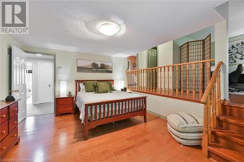 2368 Folkway Drive, Mississauga, ON - Indoor Photo Showing Bedroom