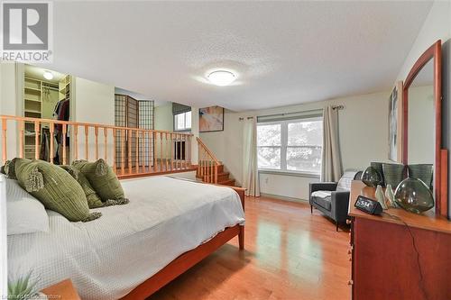 2368 Folkway Drive, Mississauga, ON - Indoor Photo Showing Bedroom