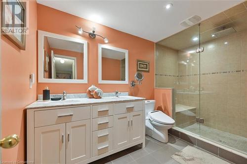 2368 Folkway Drive, Mississauga, ON - Indoor Photo Showing Bathroom