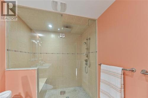 2368 Folkway Drive, Mississauga, ON - Indoor Photo Showing Bathroom