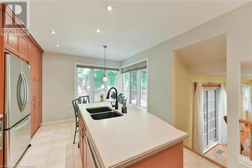 2368 Folkway Drive, Mississauga, ON - Indoor Photo Showing Kitchen With Double Sink