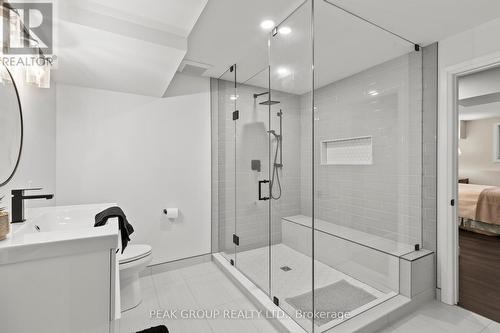 2 - 9245 Shoveller Drive, Niagara Falls (219 - Forestview), ON - Indoor Photo Showing Bathroom