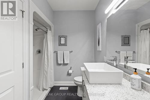 2 - 9245 Shoveller Drive, Niagara Falls (219 - Forestview), ON - Indoor Photo Showing Bathroom