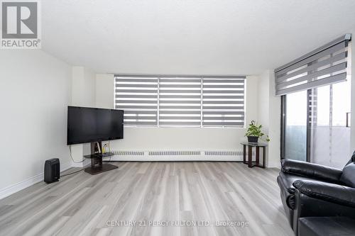 1404 - 25 Sunrise Avenue, Toronto, ON - Indoor