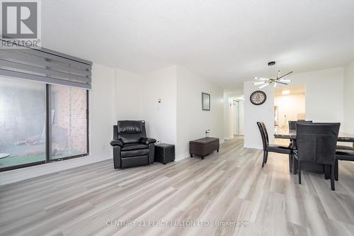 1404 - 25 Sunrise Avenue, Toronto, ON - Indoor