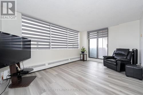 1404 - 25 Sunrise Avenue, Toronto, ON - Indoor