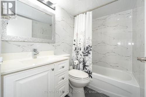 1404 - 25 Sunrise Avenue, Toronto, ON - Indoor Photo Showing Bathroom