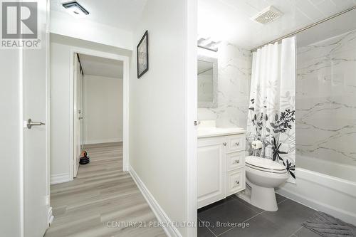 1404 - 25 Sunrise Avenue, Toronto, ON - Indoor Photo Showing Bathroom