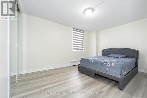 1404 - 25 Sunrise Avenue, Toronto, ON - Indoor Photo Showing Bedroom