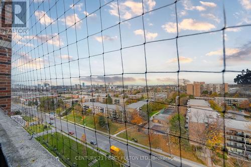 1404 - 25 Sunrise Avenue, Toronto, ON - Indoor Photo Showing Other Room