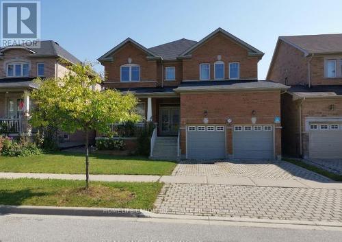 27 Philips View Crescent E, Richmond Hill, ON - Outdoor With Facade