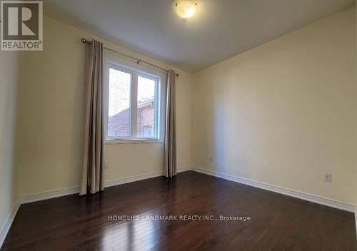 27 Philips View Crescent E, Richmond Hill, ON - Indoor Photo Showing Other Room