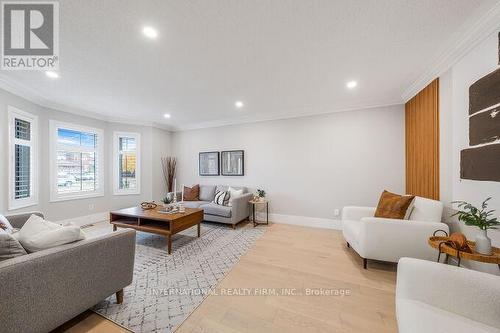 52 Donaghedy Drive, Halton Hills, ON - Indoor Photo Showing Living Room