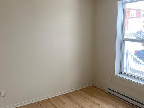 Logement - 593  - 597 Rue Belcourt, Drummondville, QC - Indoor Photo Showing Other Room