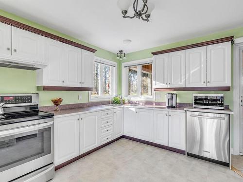 Cuisine - 239 Ch. Belmont, Stoneham-Et-Tewkesbury, QC - Indoor Photo Showing Kitchen