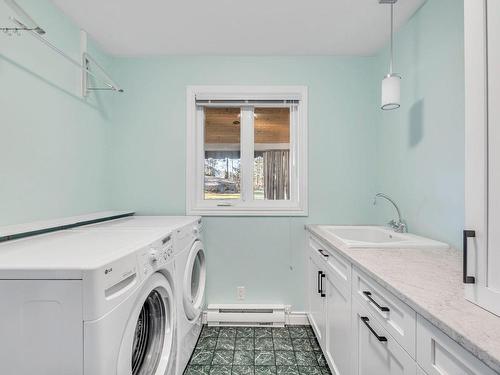 Salle de lavage - 239 Ch. Belmont, Stoneham-Et-Tewkesbury, QC - Indoor Photo Showing Laundry Room