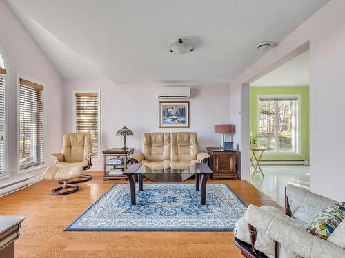 Salon - 239 Ch. Belmont, Stoneham-Et-Tewkesbury, QC - Indoor Photo Showing Living Room