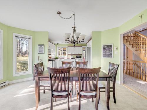 Salle Ã  manger - 239 Ch. Belmont, Stoneham-Et-Tewkesbury, QC - Indoor Photo Showing Dining Room