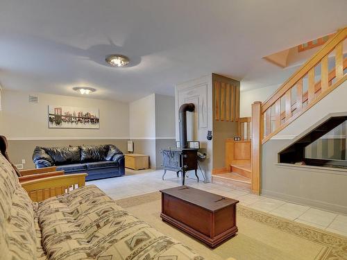 Sous-sol - 1221 Ch. Rondeau, Saint-Michel-Des-Saints, QC - Indoor Photo Showing Living Room