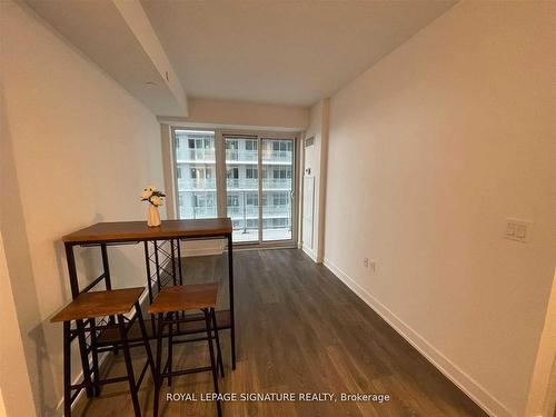 3607-99 Broadway Ave, Toronto, ON - Indoor Photo Showing Other Room