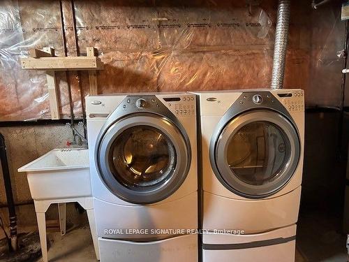 276 Benesfort Cres, Kitchener, ON - Indoor Photo Showing Laundry Room