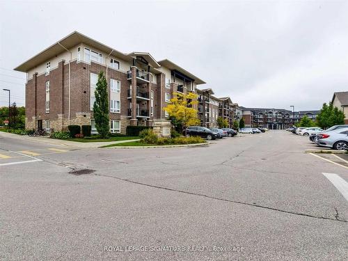 403-45 Kingsbury Sq, Guelph, ON - Outdoor With Facade