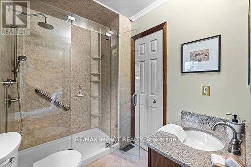 14 Dawson Road, Otonabee-South Monaghan, ON - Indoor Photo Showing Bathroom