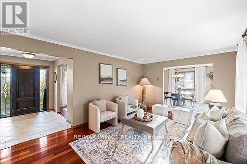 14 Dawson Road, Otonabee-South Monaghan, ON - Indoor Photo Showing Living Room