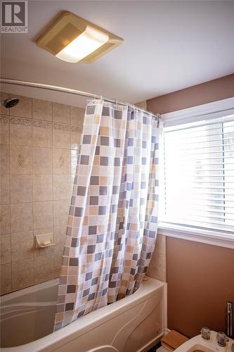 1 Loop Road, Fortune Harbour, NL - Indoor Photo Showing Bathroom