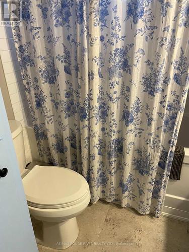 22 Valleyview Drive, Hamilton Township, ON - Indoor Photo Showing Bathroom