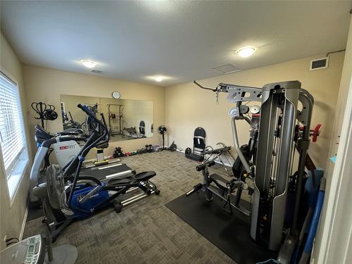 316-2100 Boucherie Road, West Kelowna, BC - Indoor Photo Showing Gym Room