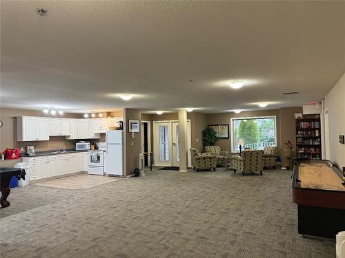 316-2100 Boucherie Road, West Kelowna, BC - Indoor