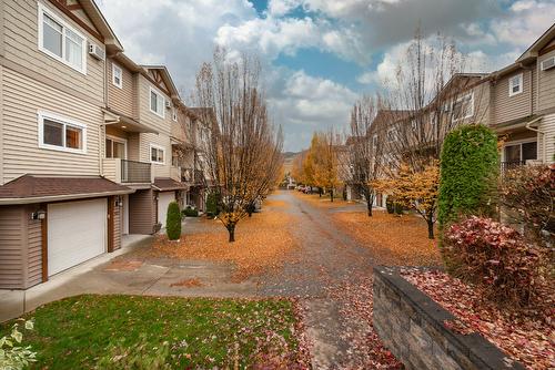 101-150 Mallach Road, Kelowna, BC - Outdoor