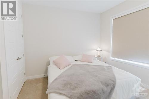 Bedroom - 659 Fenwick Way, Ottawa, ON - Indoor Photo Showing Bedroom