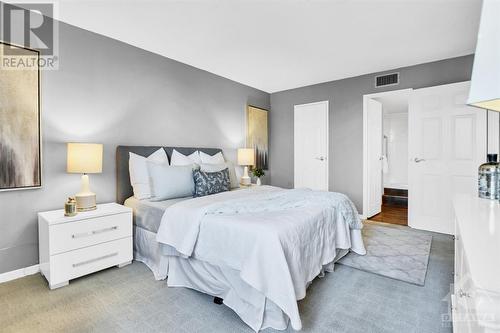 1500 Riverside Drive Unit#407, Ottawa, ON - Indoor Photo Showing Bedroom