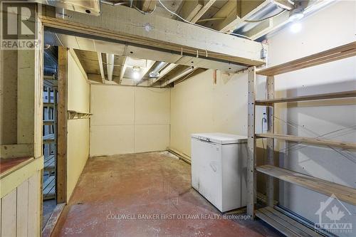 38 Acacia Avenue, Ottawa, ON - Indoor Photo Showing Laundry Room