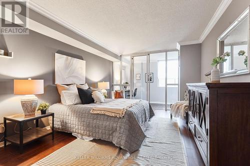 302 - 1665 Pickering Parkway, Pickering, ON - Indoor Photo Showing Bedroom