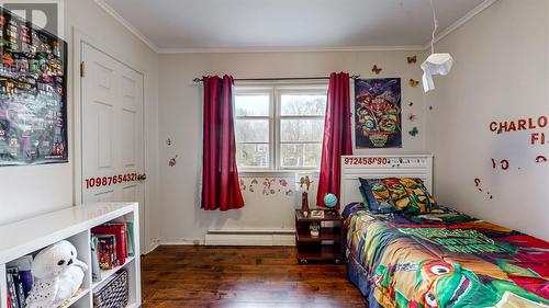 7 Guy Street, St.John'S, NL - Indoor Photo Showing Bedroom