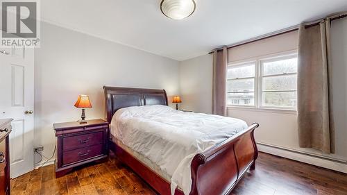 7 Guy Street, St.John'S, NL - Indoor Photo Showing Bedroom