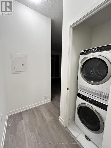 4111 - 55 Cooper Street, Toronto, ON - Indoor Photo Showing Laundry Room